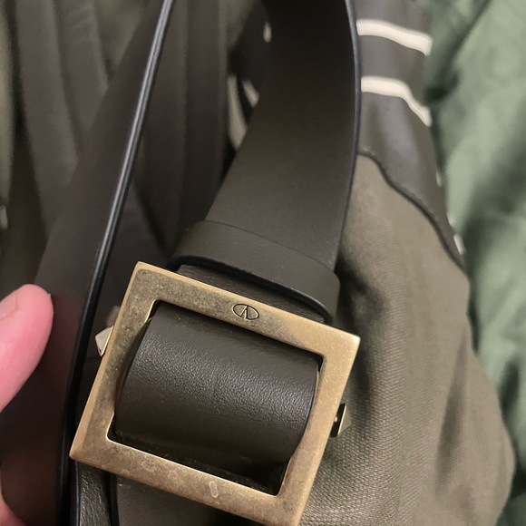 Valentino Garavani Unisex Tiger Studs Backpack In Green - Picture 10 of 14